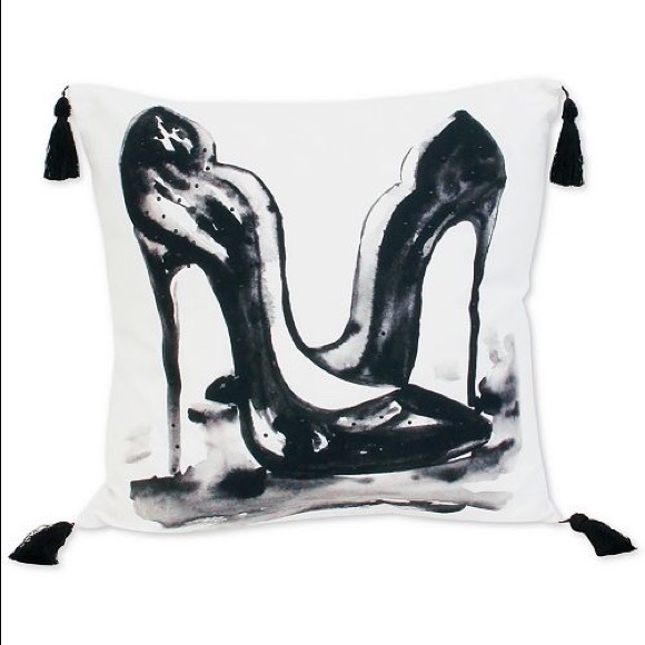 THRO Other - THRO Eileen Stiletto 20" x 20" Decorative Pillow